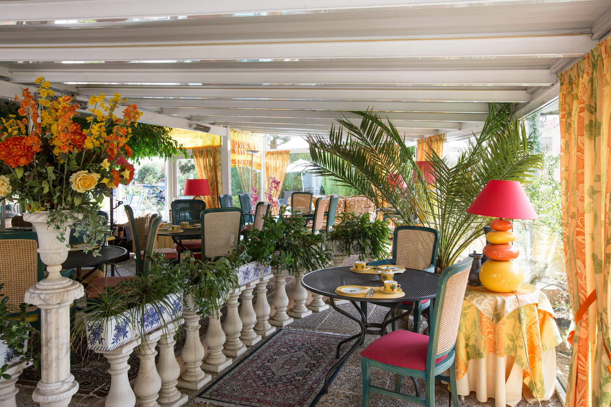 Hotel L'Olivier - Piscine & Parking Κάννες Εξωτερικό φωτογραφία